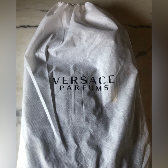🌟 Mens Versace Perfumes Duffel Bag & Dust Cover🌟NEW! - Picture 4 of 4